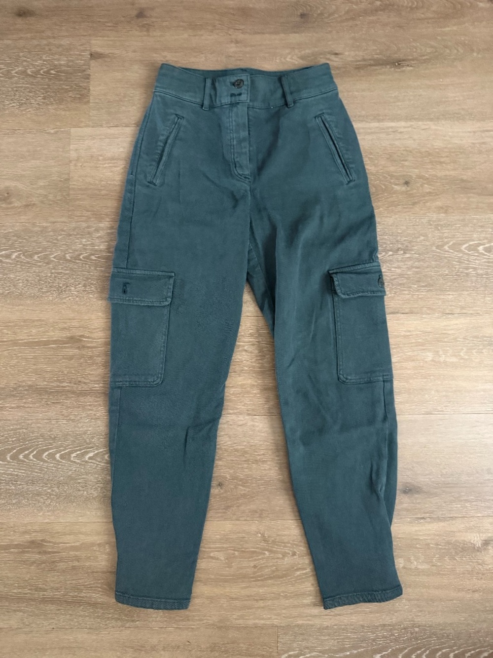 Aritzia Wilfred Cargo Pants